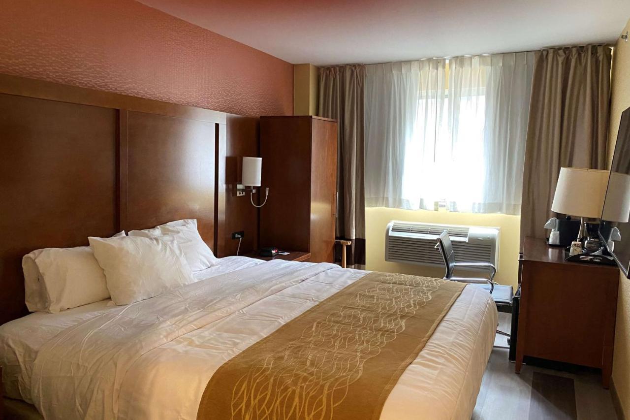Ramada By Wyndham Times Square West Nova York